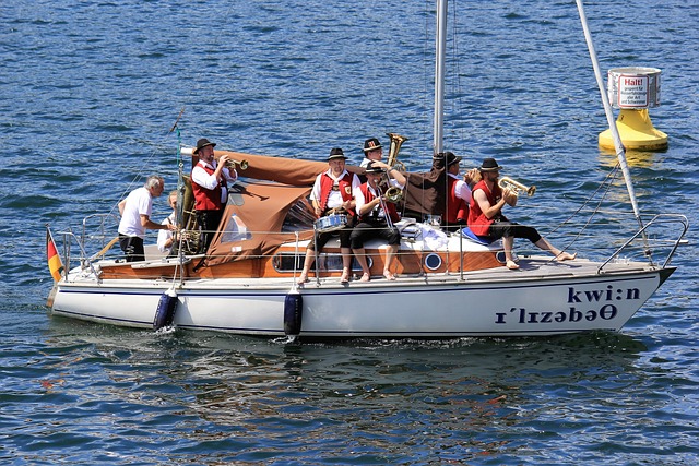 阵容如虎添 阵容如虎添